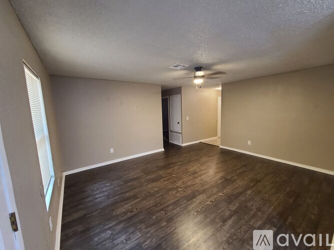 1824 N Kaye Dr 4 Beds Single Family Home for Rent - Photo gallery 2