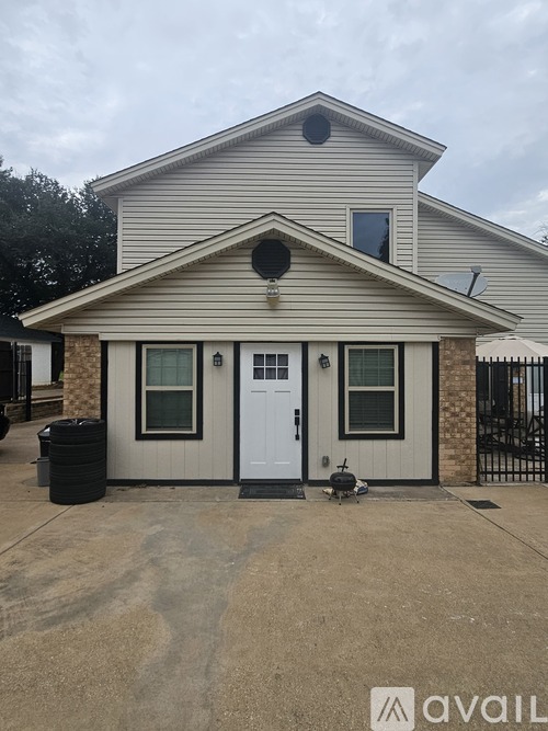 2020 Oakmeadow St 1 Apartment for Rent - Photo gallery 2