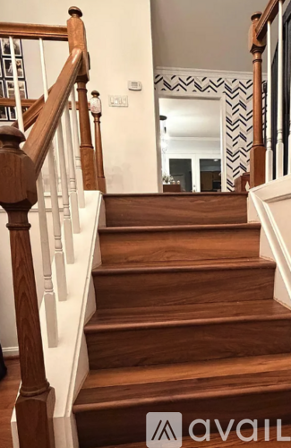 11 Watch Hill Pl 4 Beds Single Family Home for Rent - Photo gallery 3