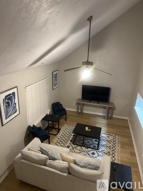 754 Gold Nugget Trail 1 Townhouse for Rent - Photo gallery 3