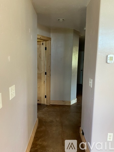 18122 N South Bank Road 2 Beds Single Family Home for Rent - Photo gallery 5