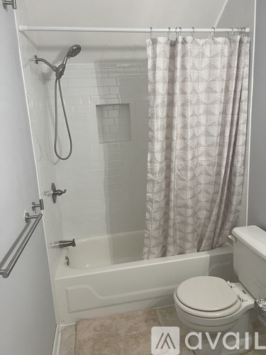 8335 Summa Ave 1 Condo for Rent - Photo gallery 3