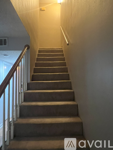 8335 Summa Ave 1 Condo for Rent - Photo gallery 4