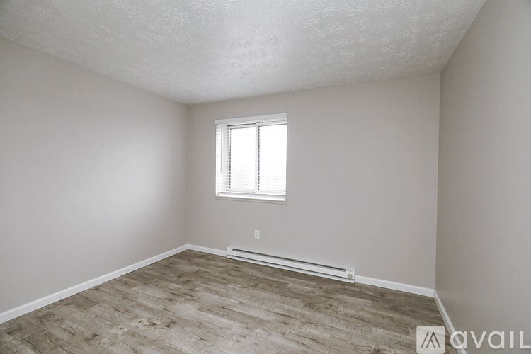 7 Dorchester Drive 1 Apartment for Rent - Photo gallery 4