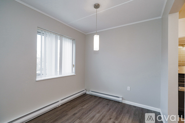 5 Dorchester Dr 1 Apartment for Rent - Photo gallery 2