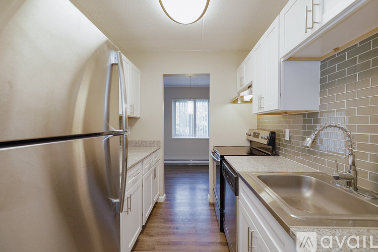 5 Dorchester Dr 1 Apartment for Rent - Photo gallery 3