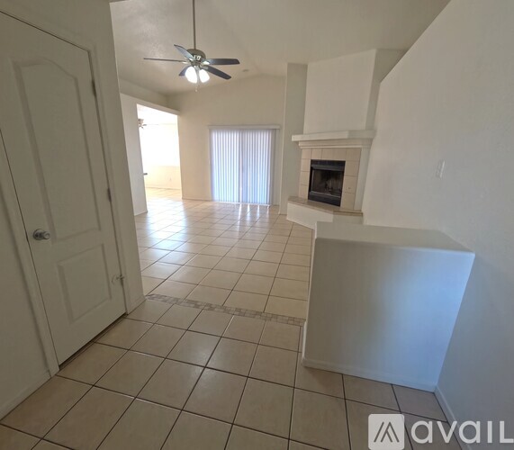 1675 Segovia Way 3 Beds Single Family Home for Rent - Photo gallery 4