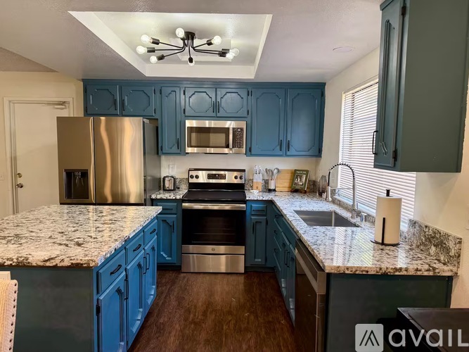 4031 West San Bruno Avenue 3 Beds Single Family Home for Rent - Photo gallery 4
