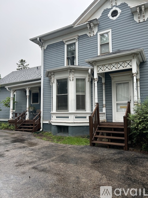 127 W Lincoln Ave 2 Beds Apartment for Rent - Photo gallery 2