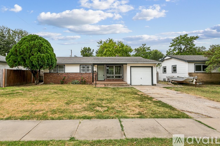 2321 W Lydia St 3 Beds Single Family Home for Rent - Photo gallery 1