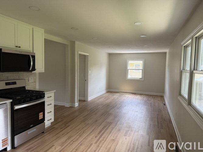 7830 Hanley Street 4 Beds Single Family Home for Rent - Photo gallery 4