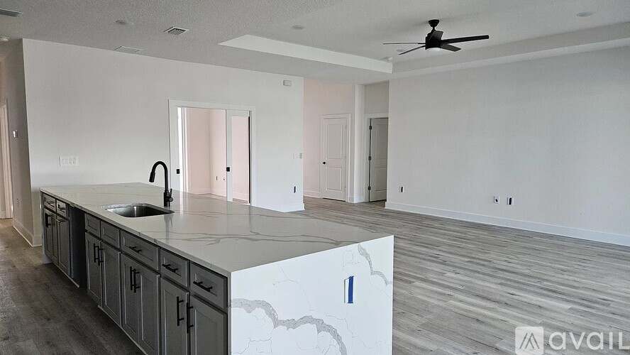 8601 Calumet Blvd 4 Beds Single Family Home for Rent - Photo gallery 3