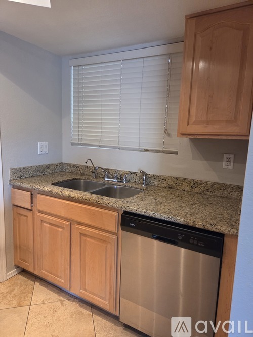2228 North 52nd Street 2 Beds Condo for Rent - Photo gallery 5