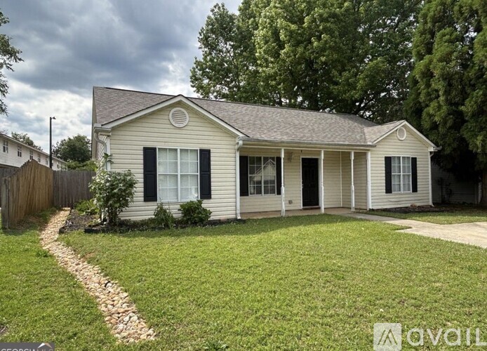 286 Courtyard Circle 3 Beds Single Family Home for Rent - Photo gallery 1