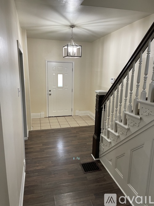 419 Grace St 4 Beds Single Family Home for Rent - Photo gallery 5