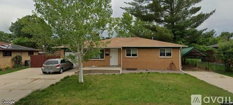 3230 West Grand Avenue 4 Beds Apartment for Rent