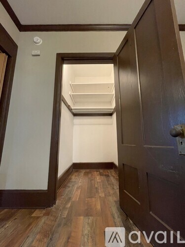 524 W Water St 1 Apartment for Rent - Photo gallery 5