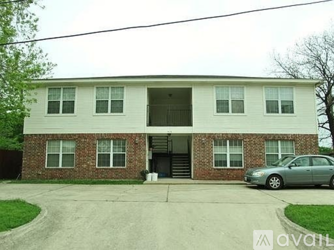 415 E 4th Ave 3 Beds Apartment for Rent - Photo gallery 1