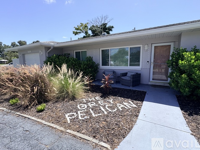 10972 90th Avenue 3 Beds Single Family Home for Rent - Photo gallery 2