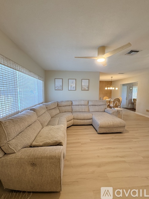 10972 90th Avenue 3 Beds Single Family Home for Rent - Photo gallery 5