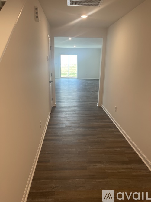 Stream Walk Crossing 5 Beds Apartment for Rent - Photo gallery 3