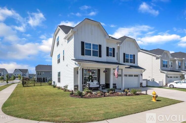 1526 Cloverfield Court 5 Beds Single Family Home for Rent - Photo gallery 3