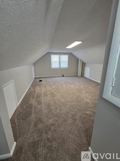 12328 Park Knoll Drive 3 Beds Single Family Home for Rent - Photo gallery 5