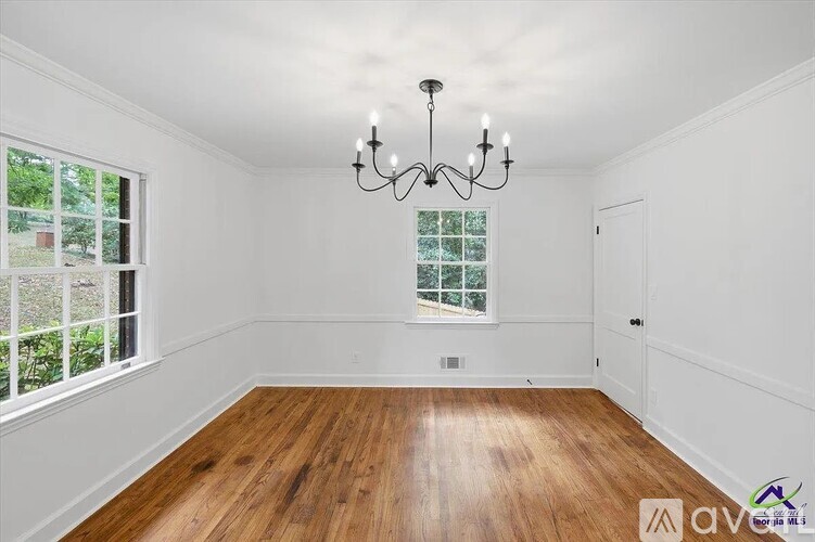 1320 Briarcliff Rd 3 Beds Single Family Home for Rent - Photo gallery 5
