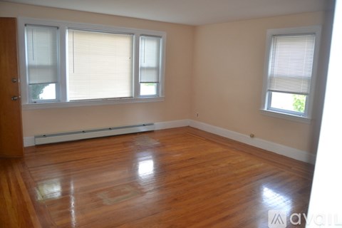 444 Academy Avenue 3 Beds Apartment for Rent