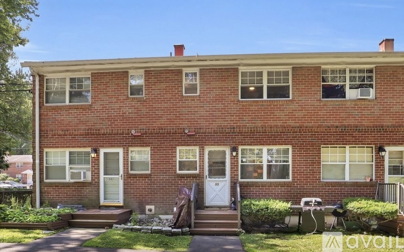 24 Woodward Ave 2 Beds Townhouse for Rent - Photo gallery 2