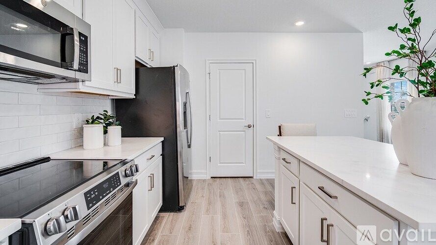 28449 Grassland Ranch Ln 4 Beds Townhouse for Rent - Photo gallery 3