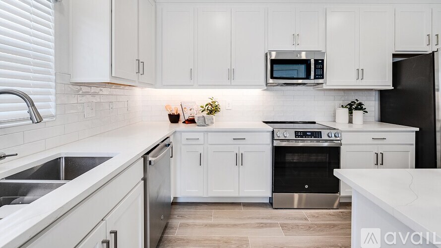 28449 Grassland Ranch Ln 4 Beds Townhouse for Rent - Photo gallery 4