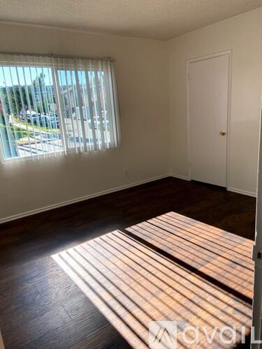 1134 E 81st St 1 Apartment for Rent - Photo gallery 3