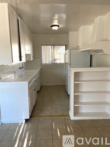 1134 E 81st St 1 Apartment for Rent - Photo gallery 4