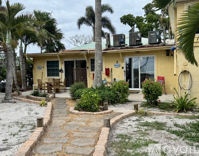 2818 Avenue E 1 Apartment for Rent - Photo gallery 1