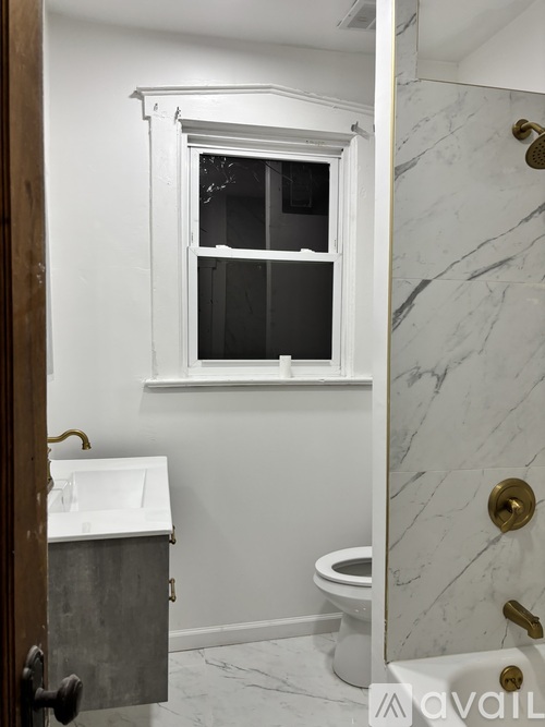 292 South Burnet Street 3 Beds Single Family Home for Rent - Photo gallery 4