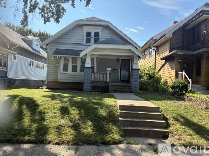 2773 North 48th Street 3 Beds Single Family Home for Rent - Photo gallery 1