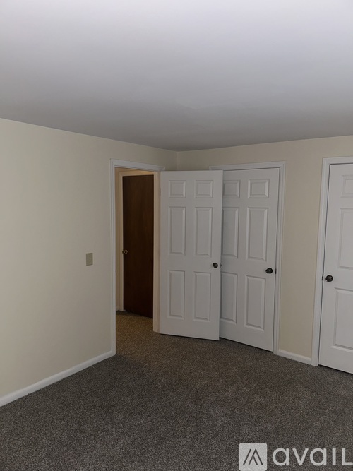 214 Euclid Ave 2 Beds Apartment for Rent - Photo gallery 4