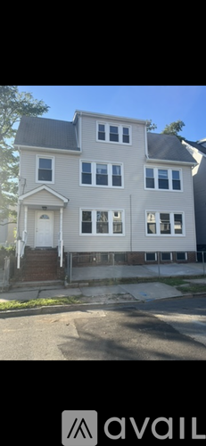 245 Alexander Street 3 Beds Apartment for Rent - Photo gallery 5