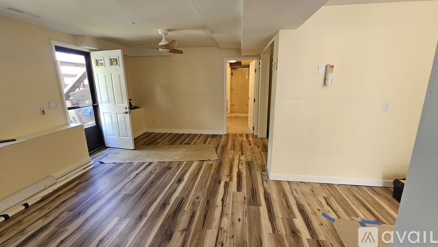 886 Howe Ave 1 Apartment for Rent - Photo gallery 2