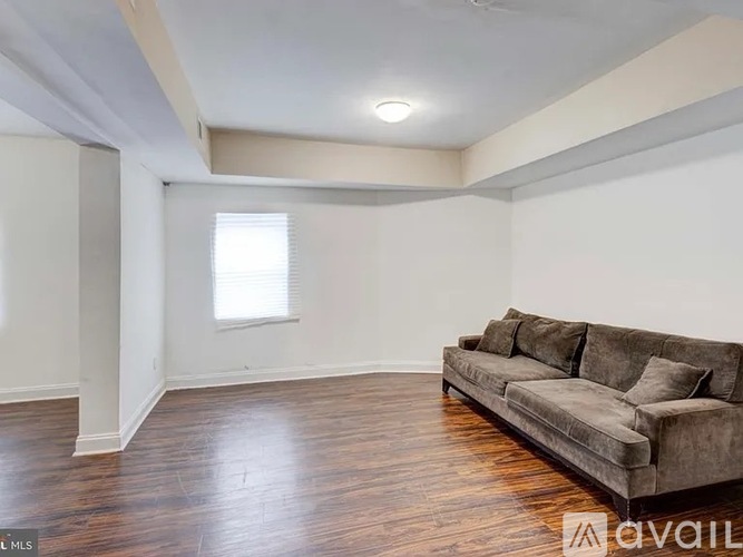 712 Winston Ave 2 Beds Apartment for Rent - Photo gallery 5