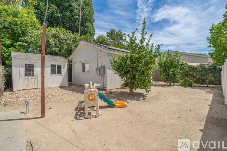 7044 Garden Grove Ave Studio Apartment for Rent - Photo gallery 3