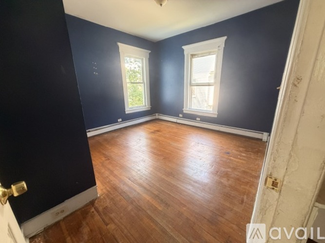 284 Spruce St 3 Beds Apartment for Rent - Photo gallery 5