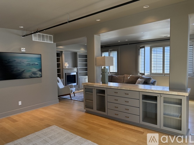 2233 1st Ave S 2 Beds Apartment for Rent - Photo gallery 2