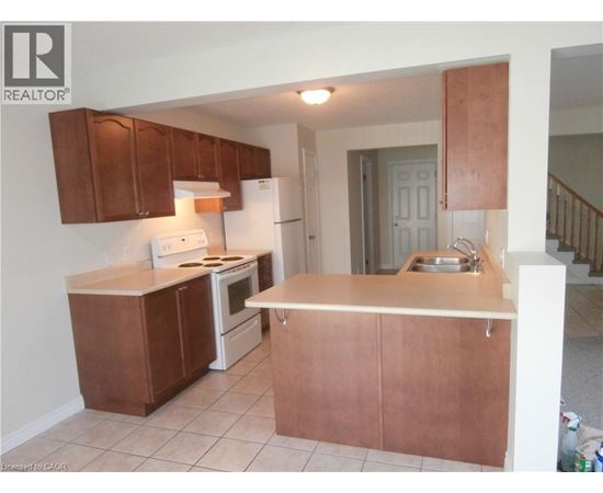 470 COLT Street 4 Beds Home, Townhouse for Rent - Photo gallery 4