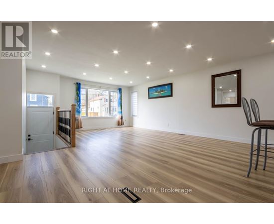 61A WILKINS STREET 3 Beds Home, Multifamily, Triplex for Rent - Photo gallery 4