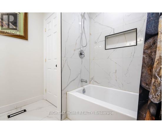 61A WILKINS STREET 3 Beds Home, Multifamily, Triplex for Rent - Photo gallery 5