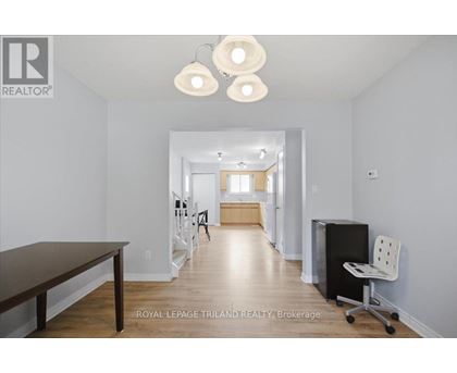 5 - 4 CHEPSTOW GATE 1 House for Rent - Photo gallery 5