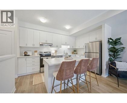 17 REVERIE Way 2 Beds Home, Townhouse for Rent - Photo gallery 4