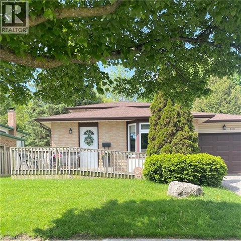 130 BRANTWOOD PARK Road Unit# Upper 3 Beds Apartment for Rent